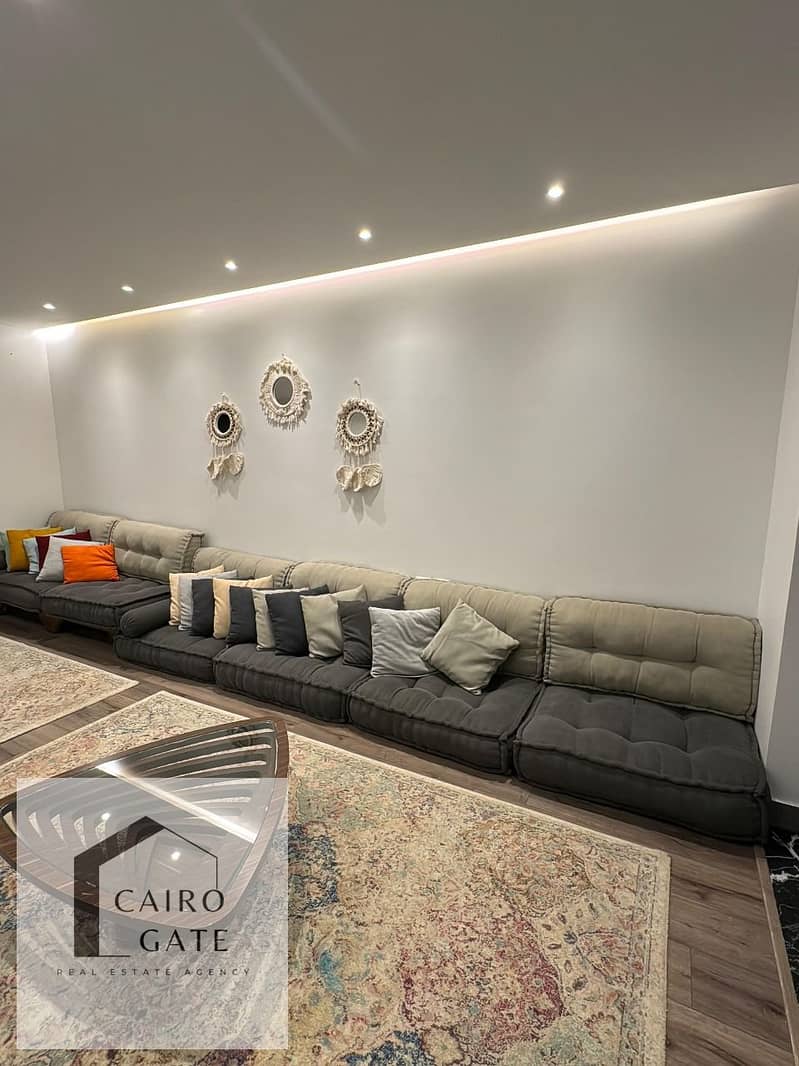 24 WhatsApp Image 2025-04-22 at 01.04. 28_70189ba5. jpg