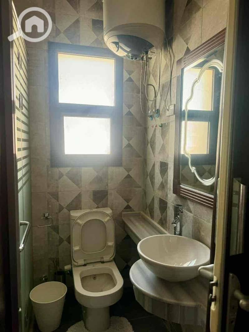 7 4be88128-295d-4826-97e2-66208c0eb64e. jpg