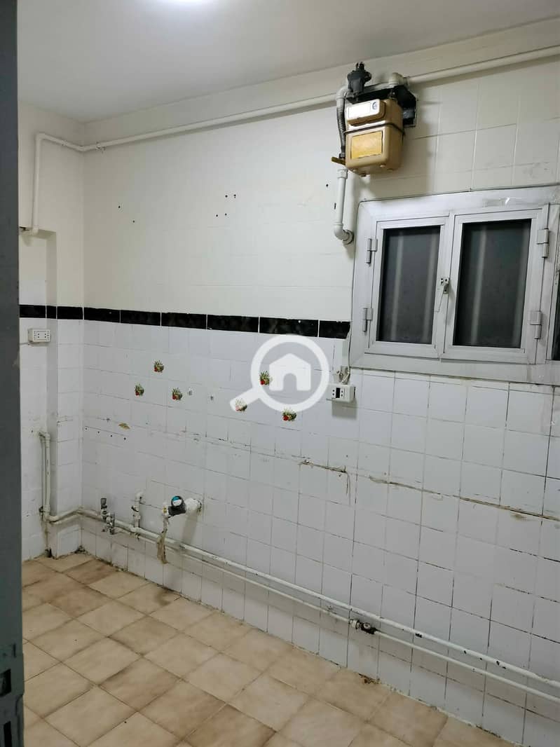 6 Messenger_creation_13F7F3DB-CB15-4044-9F46-A01A5654E1E7. jpeg