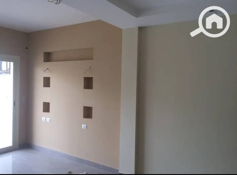 9 cb625605-f850-44c1-a542-521e8976827b. jpg