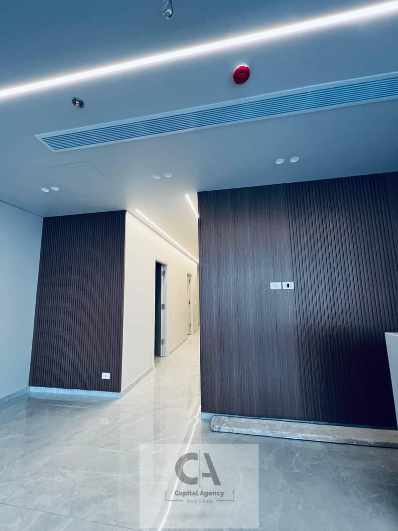 8 86495394-de0c-42ca-a984-54e7c78a83df. jpeg