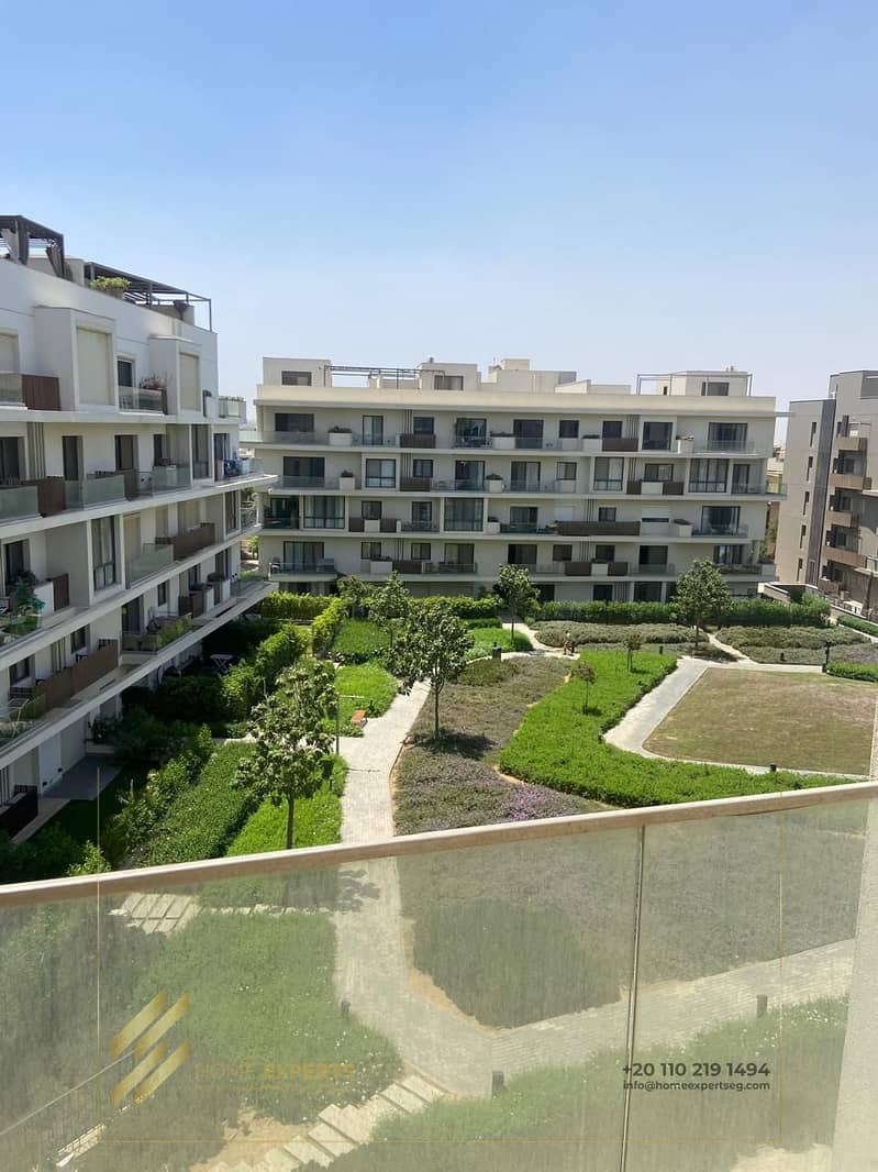 2 09d1d4d7-4e40-4ecf-bbde-8de633ed6ccb. jpg