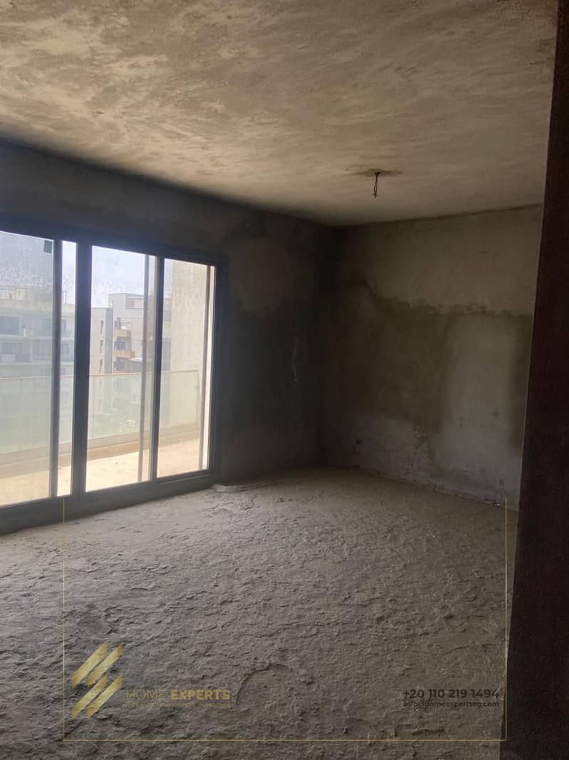 4 23d0ef62-c5e4-4d40-8492-7b191eef9a8e. jpg