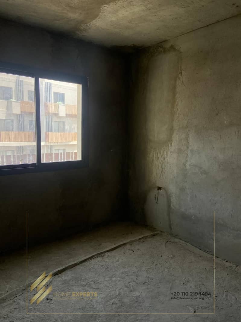 8 e9832e39-a3bc-4e95-9068-8ee1b11211a1. jpg