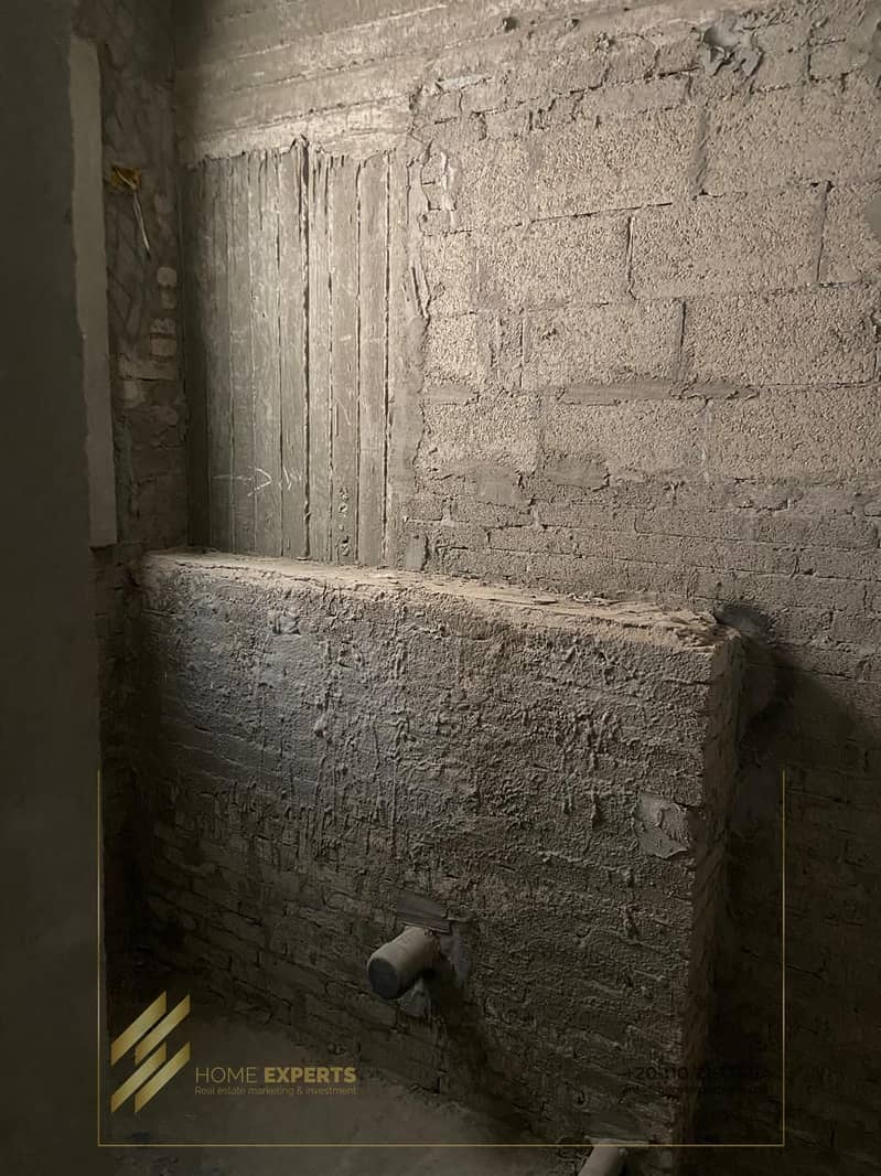 11 46ad8574-cd67-4515-ab80-a29ced6c7557. jpg