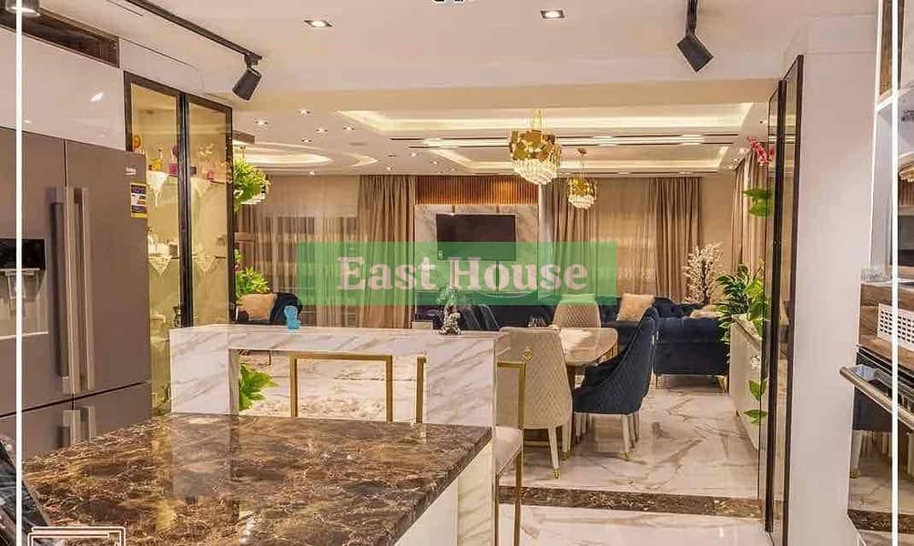 5 c8ff0554-9e51-450c-afad-78b2b8e393e2. jpg