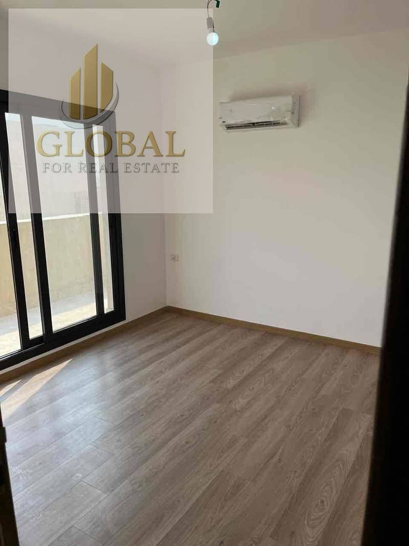 8 0cb52946-cc1c-4d1f-bee1-4c46f4a70b12. jpg