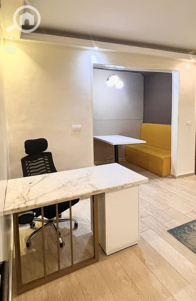 8 73fbf340-d061-49c8-b88e-853dc156a36b. jpg