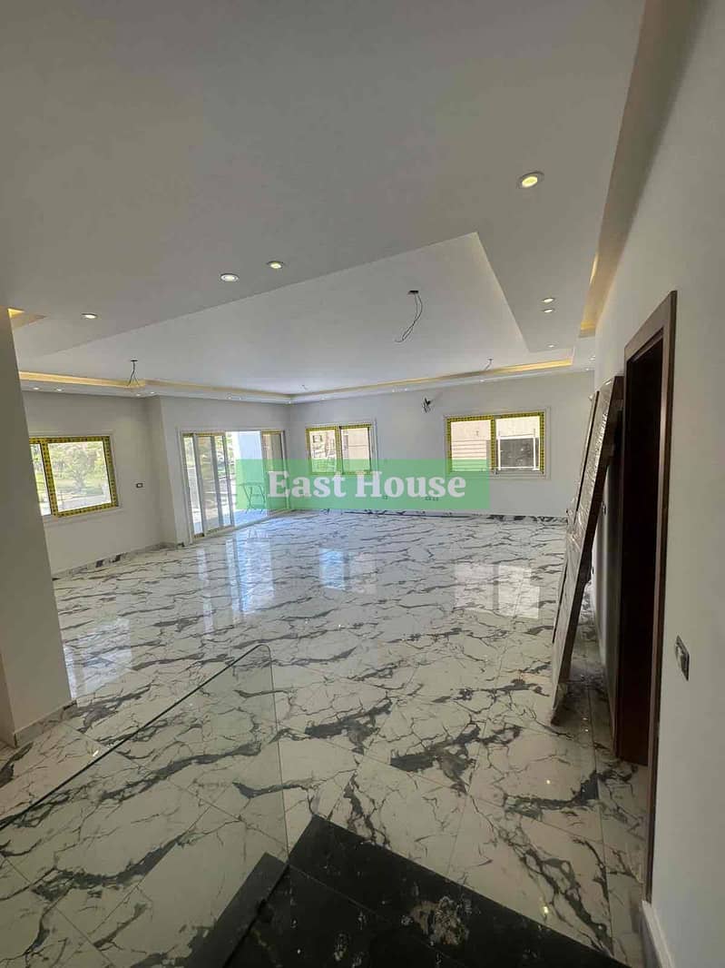 2 128fe865-4045-4e84-9a32-17f6b401a1d0. jpg