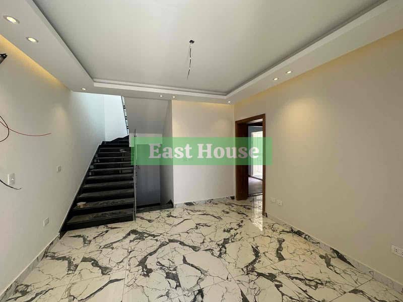 10 d4773f38-1255-4b57-9b27-e8cb03546e79. jpg