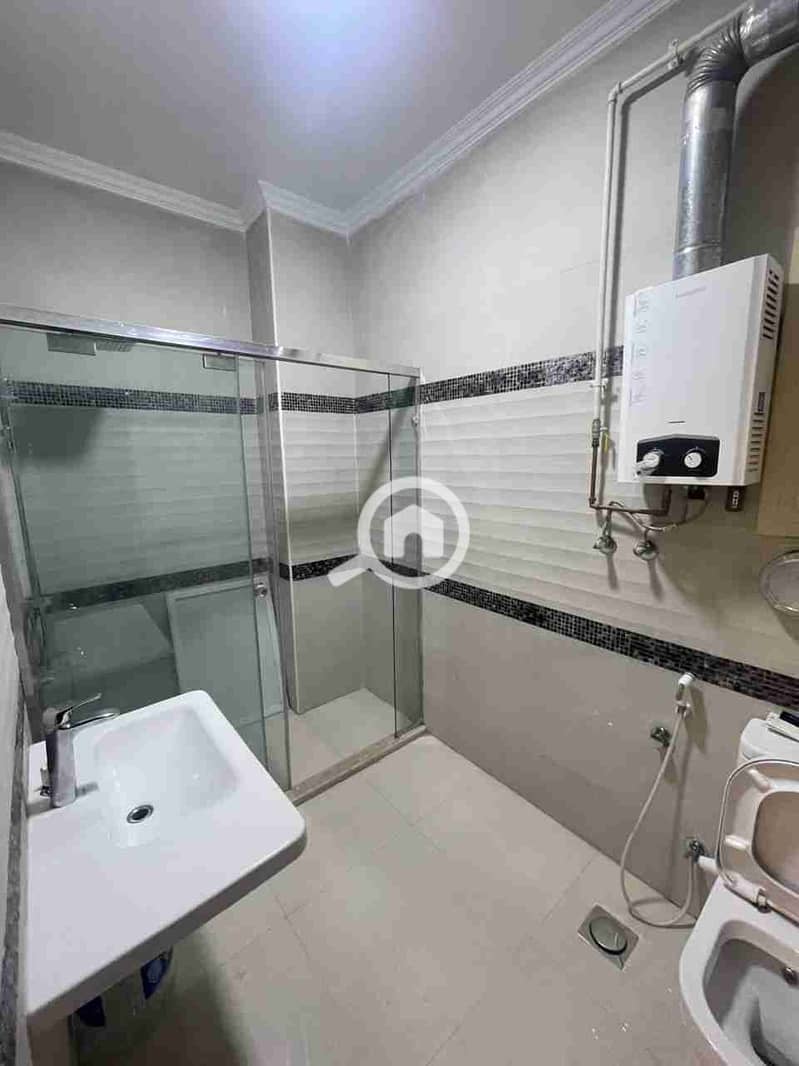 3 IMG-20250813-WA0073. jpg