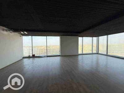 مکتب  للايجار في القاهرة الجديدة، القاهرة - IMG-20260101-WA0013. jpg