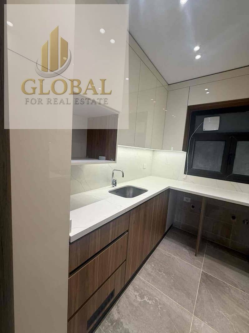 2 ccfcc5d8-9dc8-4a3b-9318-df5f4ee7bd67. jpg