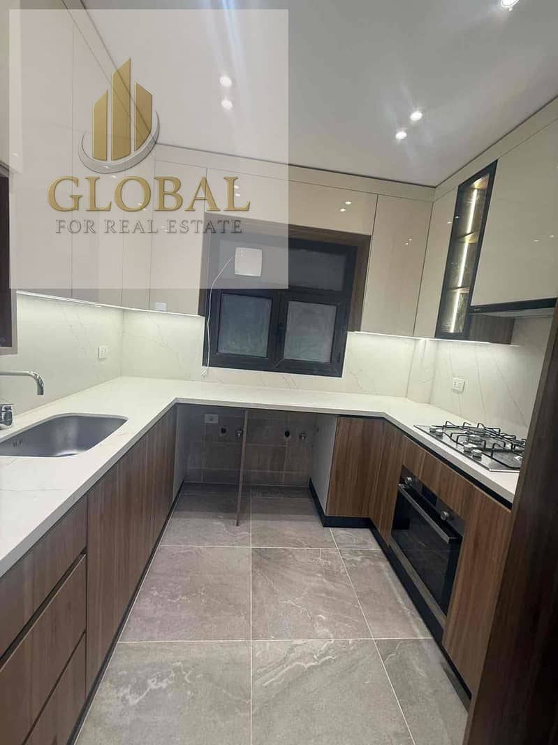 7 a8fbc646-3227-4370-bc35-02e616cf24fd. jpg