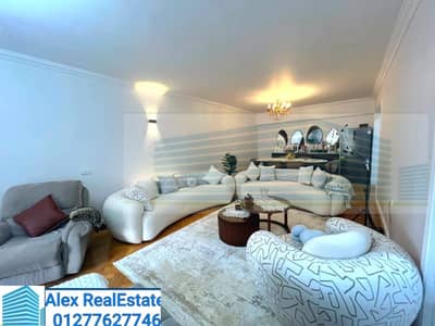 شقة 3 غرف نوم للايجار في جليم، الإسكندرية - IMG-20260110-WA0014. jpg