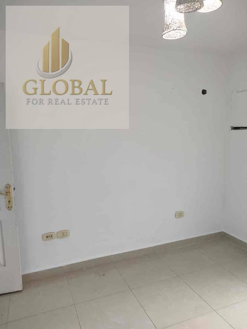 12 93725531-60d8-46d3-8113-bfd62eaab5c9. jpg