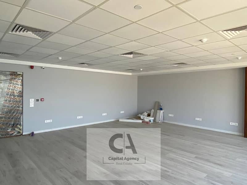 2 32d7f265-b307-45bf-9650-53617b4cf661. jpeg