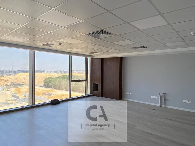 3 a3765bc4-957e-46e4-87e6-709a2e13c6a6. jpeg