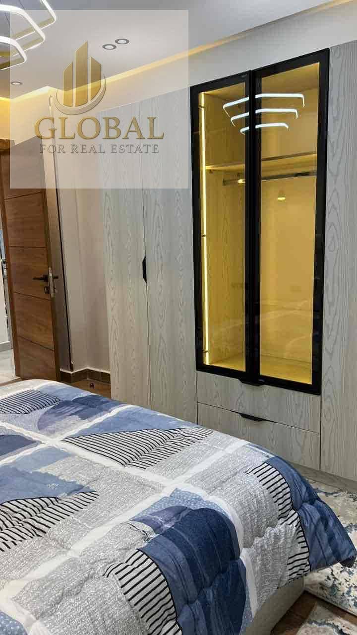 12 c231add4-aaa4-4526-802c-71fd5d7cc792. jpg