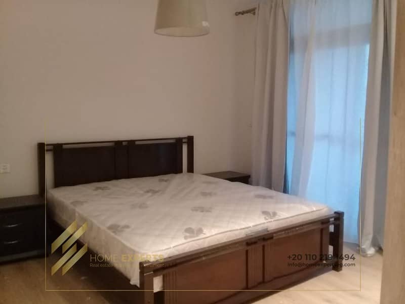 9 8067b97a-6756-4327-bb13-7727866f1c33. jpg