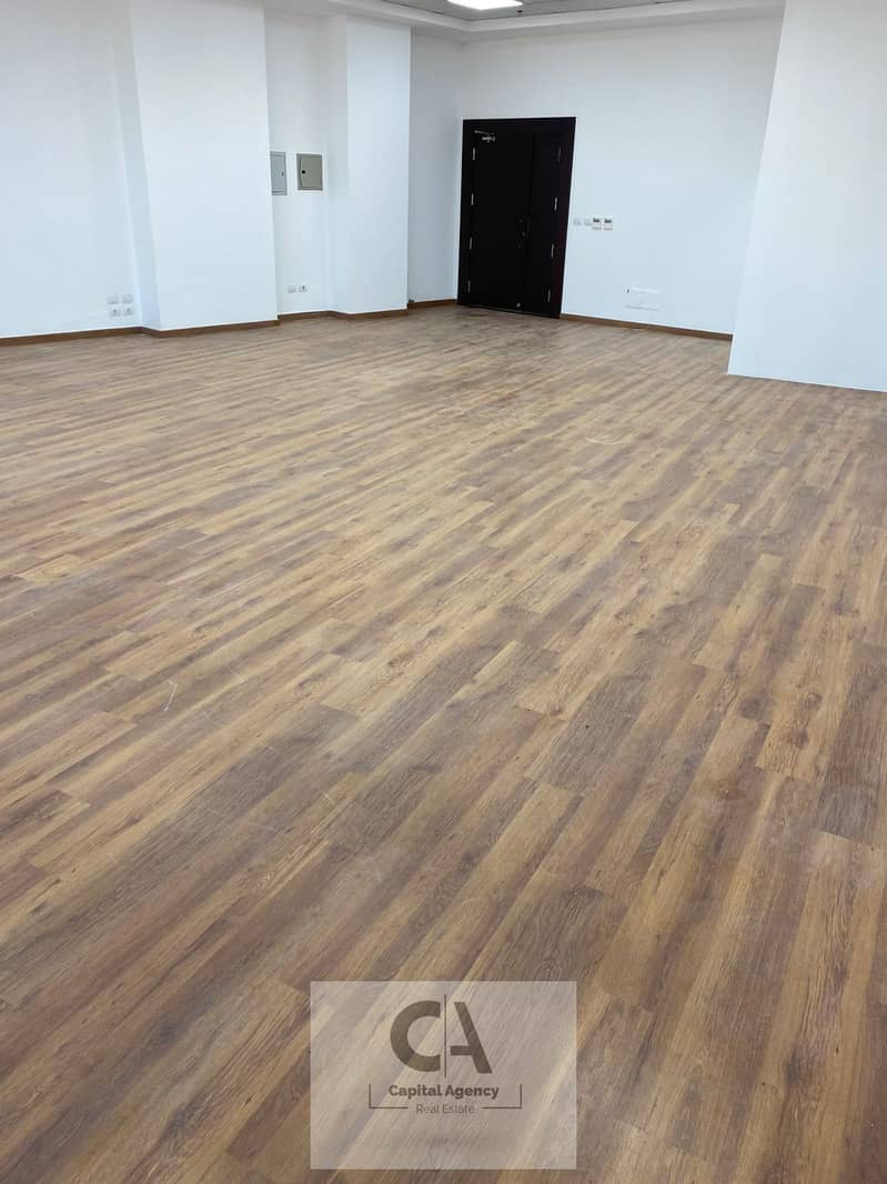 3 8ac7a9f6-254e-4ee1-8bb6-bb897b33b385. jpg