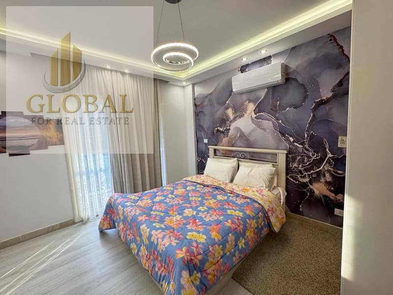 10 7ee777b9-9d16-45f5-8c82-b26e2921e95a. jpg