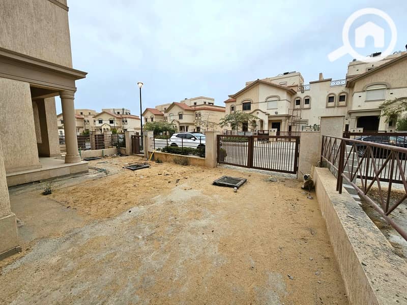 8 00782154-f31c-4d79-99d6-4ea812e8db35. jpeg