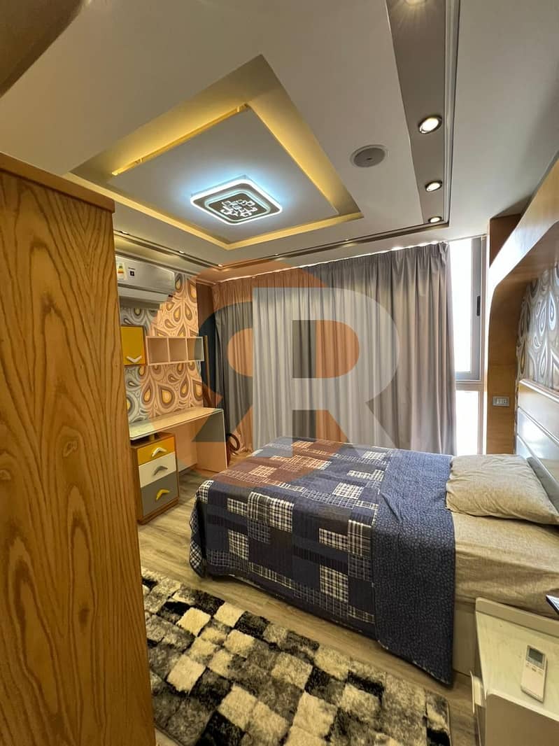 3 f8f1a515-37c7-487e-8b18-32dea23a043b. jpg