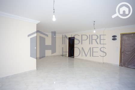 3 Bedroom Flat for Sale in Kafr Abdo, Alexandria - 3. jpg