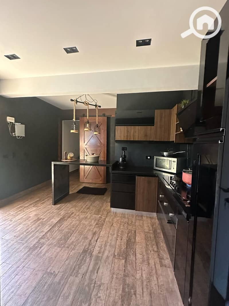 40 f780211f-3944-4fb2-9b84-39ed74a23054. jpeg