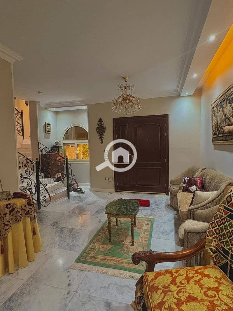 7 3871f2b6-2def-4ce3-8747-198a8ca3f7b9. jpg