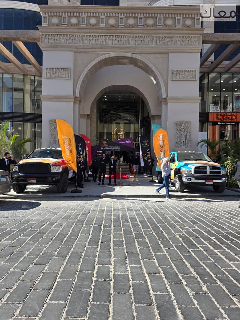 9 e120214f-5551-4d37-987d-c902acb4b00f. jpeg