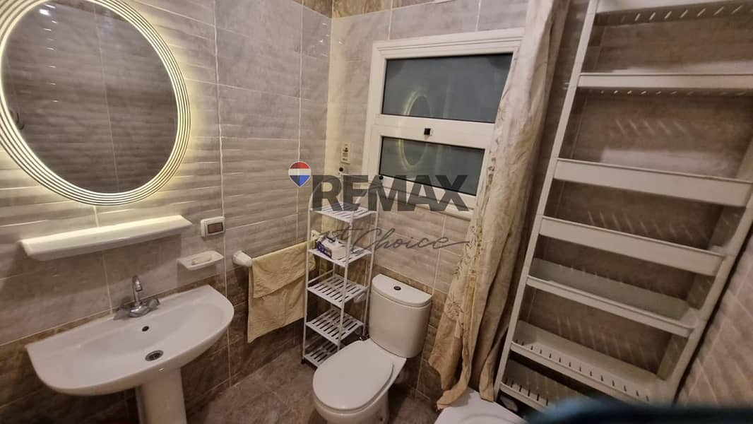 10 08a4ae5d-afbf-4214-992b-aa1383114003. jpg