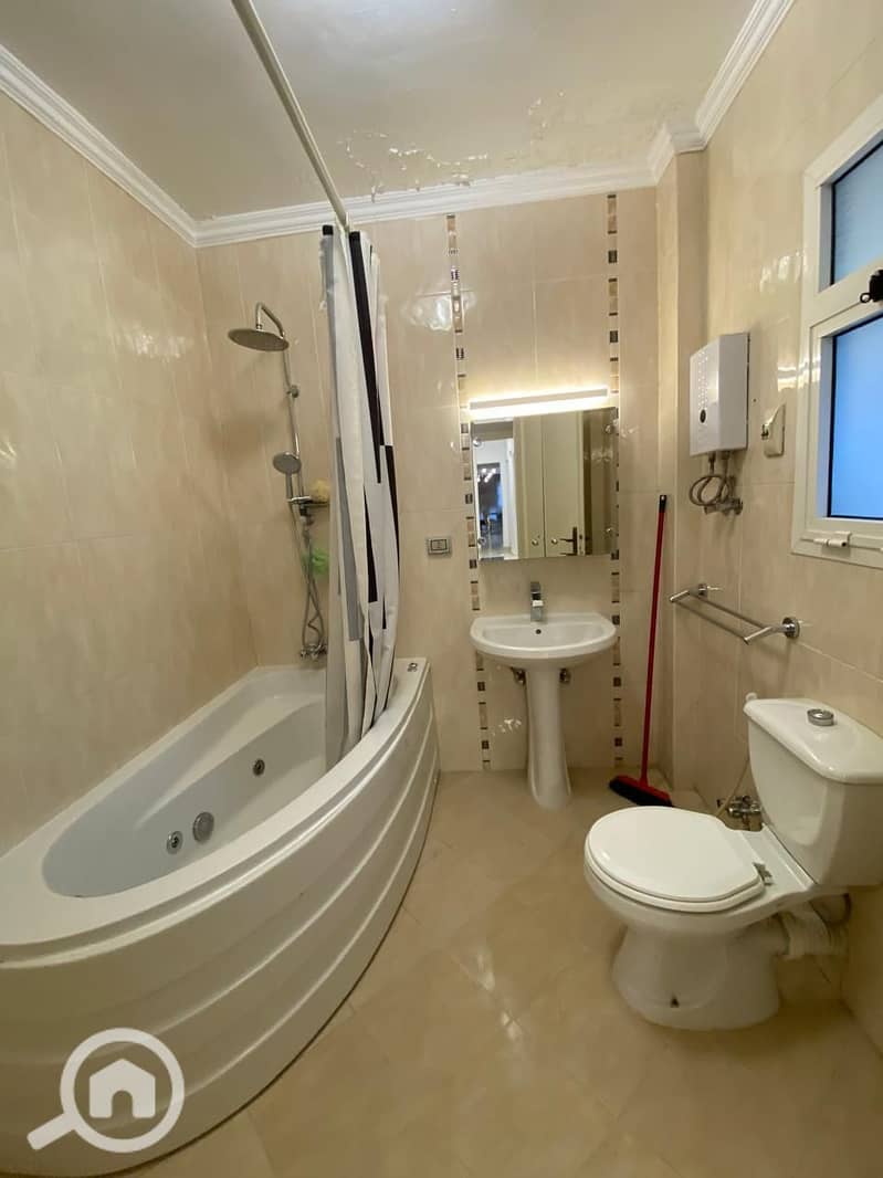 6 d797d112-51e1-4b34-a9ba-299e4a85d305. jpg