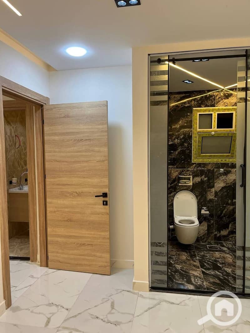 6 750065c2-ed3c-4db2-b9ff-87e6897fe7d1. jpg