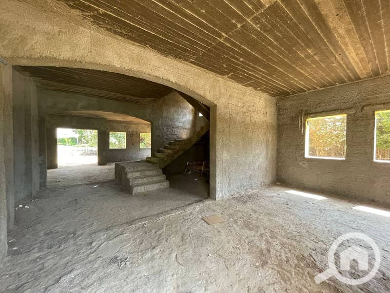 2 be357b3f-6dc1-404b-818f-7ab76facc1b5. jpg