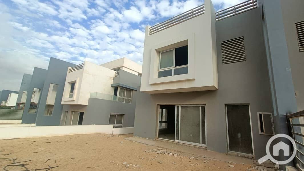 7 WhatsApp Image 2024-01-22 at 10.18. 28 PM (1). jpeg