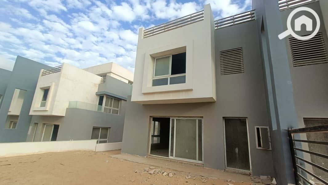 8 WhatsApp Image 2024-01-22 at 10.18. 28 PM (2). jpeg