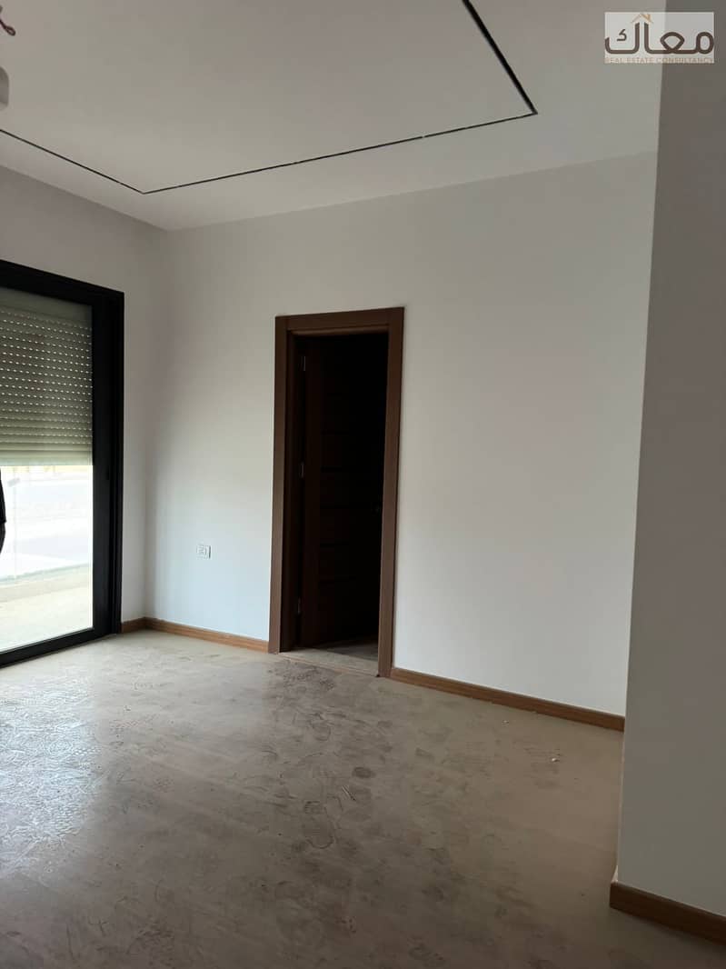 5 a1afc39f-427b-4e02-8a79-38ae81a78c5e. jpeg