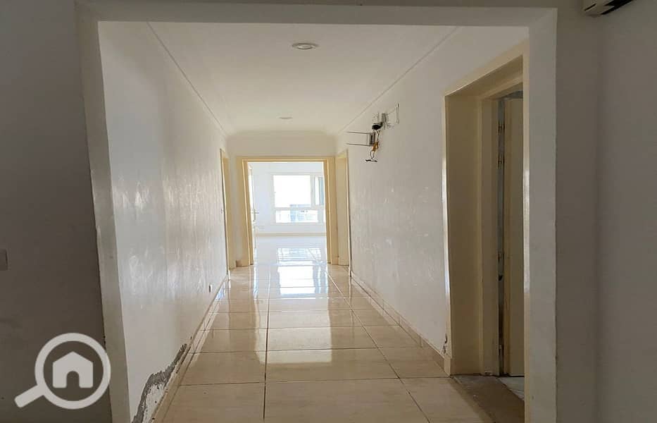 2 c73cf719-a660-4349-afae-3b8a9185ac44. jpg