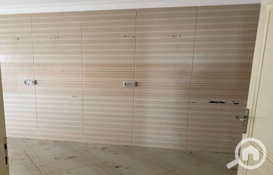 17 4b2d4099-7563-4b03-9e28-b31f67f577c4. jpg