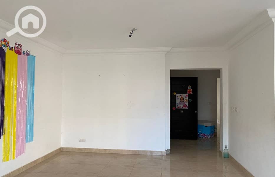 25 ed26e051-ec37-4c9b-a044-fb5c3db0f82f. jpg