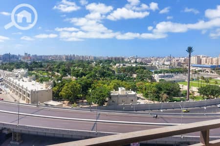 شقة 3 غرف نوم للبيع في سموحة، الإسكندرية - 1. jpg