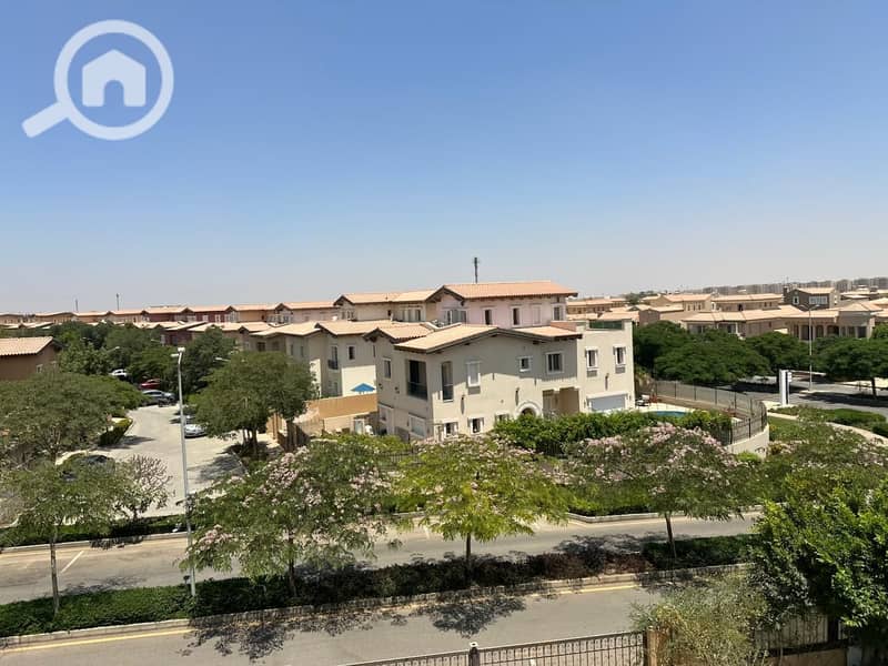 2 f7d6695d-e9cb-48bf-81e0-103343878c88. jpg