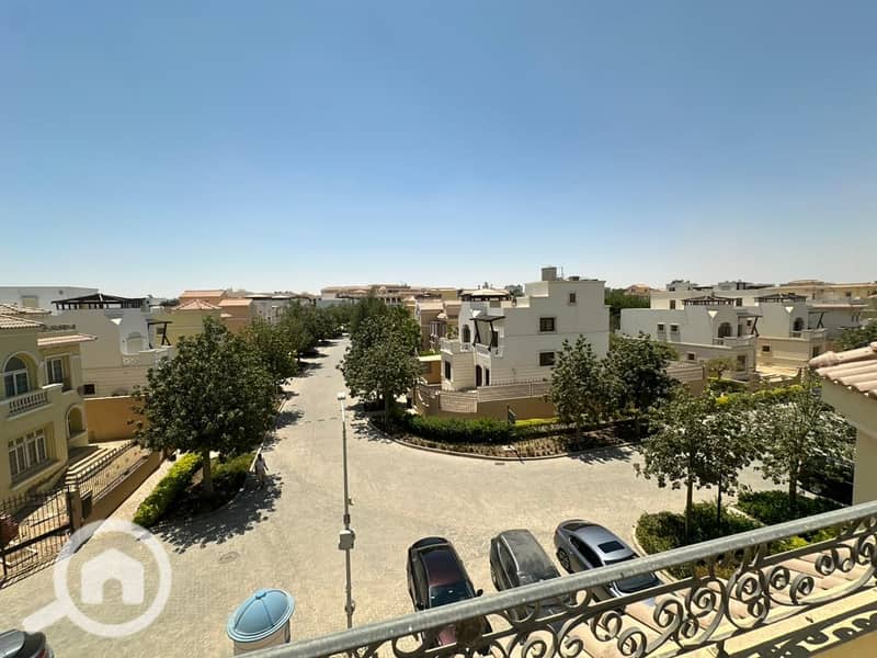 3 e27a4e59-360c-42a0-8282-df6f93d197c7. jpg