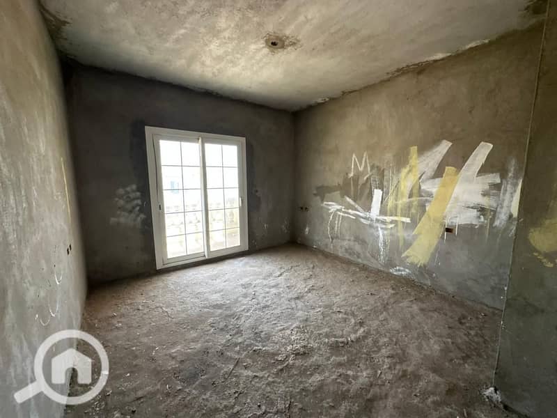 8 a8187e1b-1f80-4416-9a98-86b964a10001. jpg