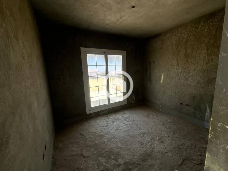 10 0d01c69d-043f-4ed2-953c-63f667197815. jpg