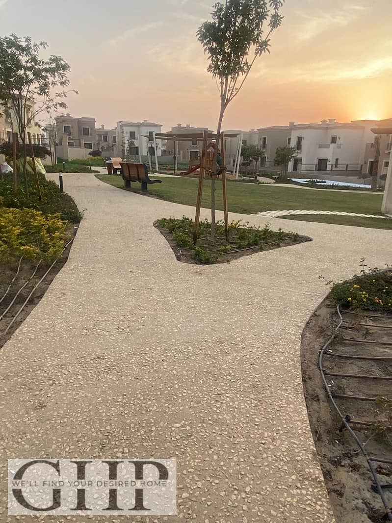 8 51ee0d18-f831-4732-9bb5-702a82aa67f7. jpg