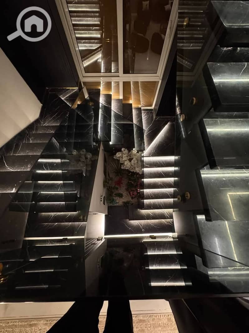 3 9b18ba97-ce5d-4fd1-9941-5f514f759f32. jpeg