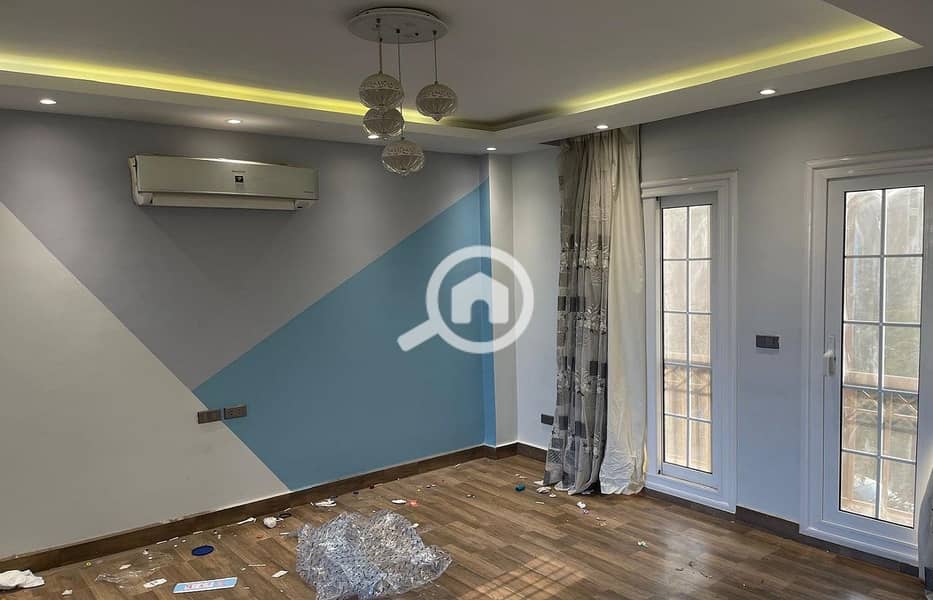 7 652d8270-cdc3-4d91-a7a6-fb4fd276efcd. jpg